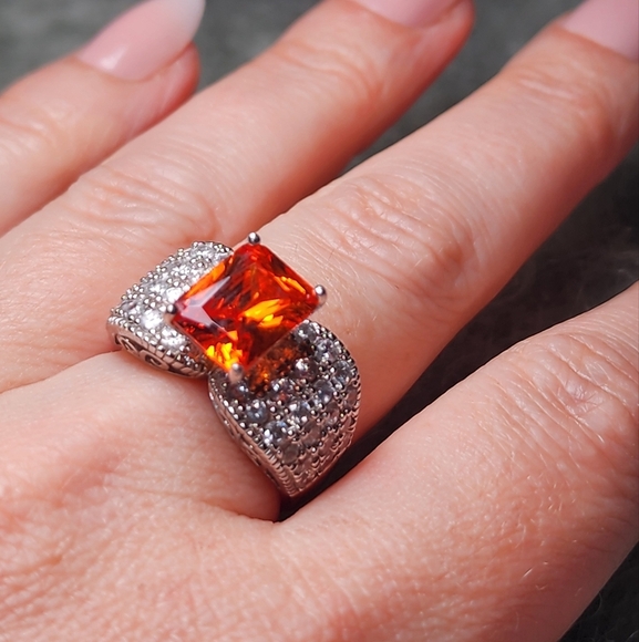 Cocktial Ring Radient Cut Orange And Clear Cubic Zirconia In 926 Silver Sz 8 - Picture 1 of 9